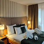 Sólyomvár-lak Panzió 3*