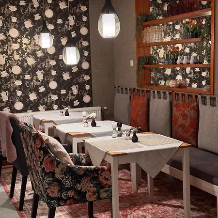 B&B Solyomvar-lak 3*