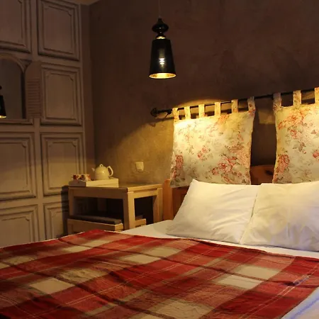 Bed and breakfast Sólyomvár-lak Komloska