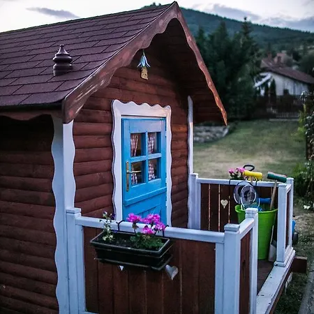 Solyomvar-lak 3* Komloska