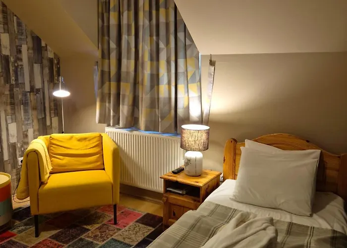 Solyomvar-lak 3* Komloska