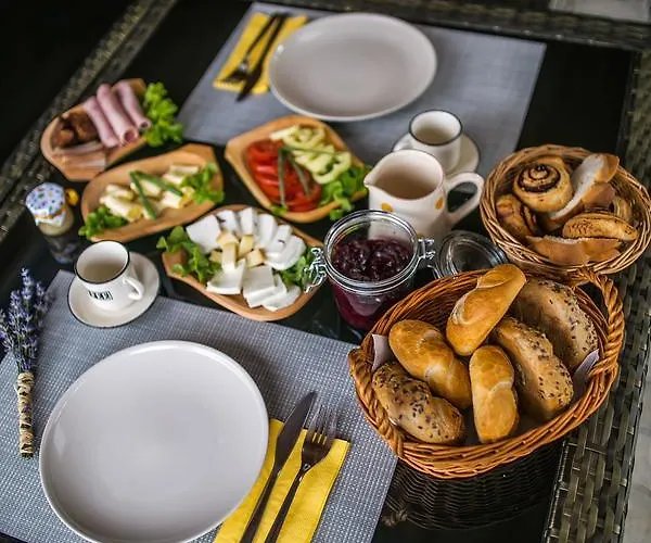 Solyomvar-lak Bed & Breakfast 3*